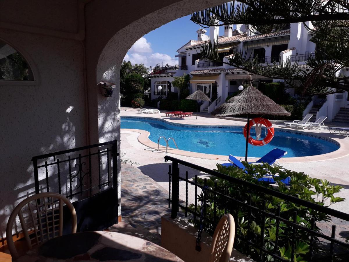 Casa Billarose - Lovely House Overlooking Pool & Walking Distance To The Beach And Restaurants Cabo Roig Exteriér fotografie