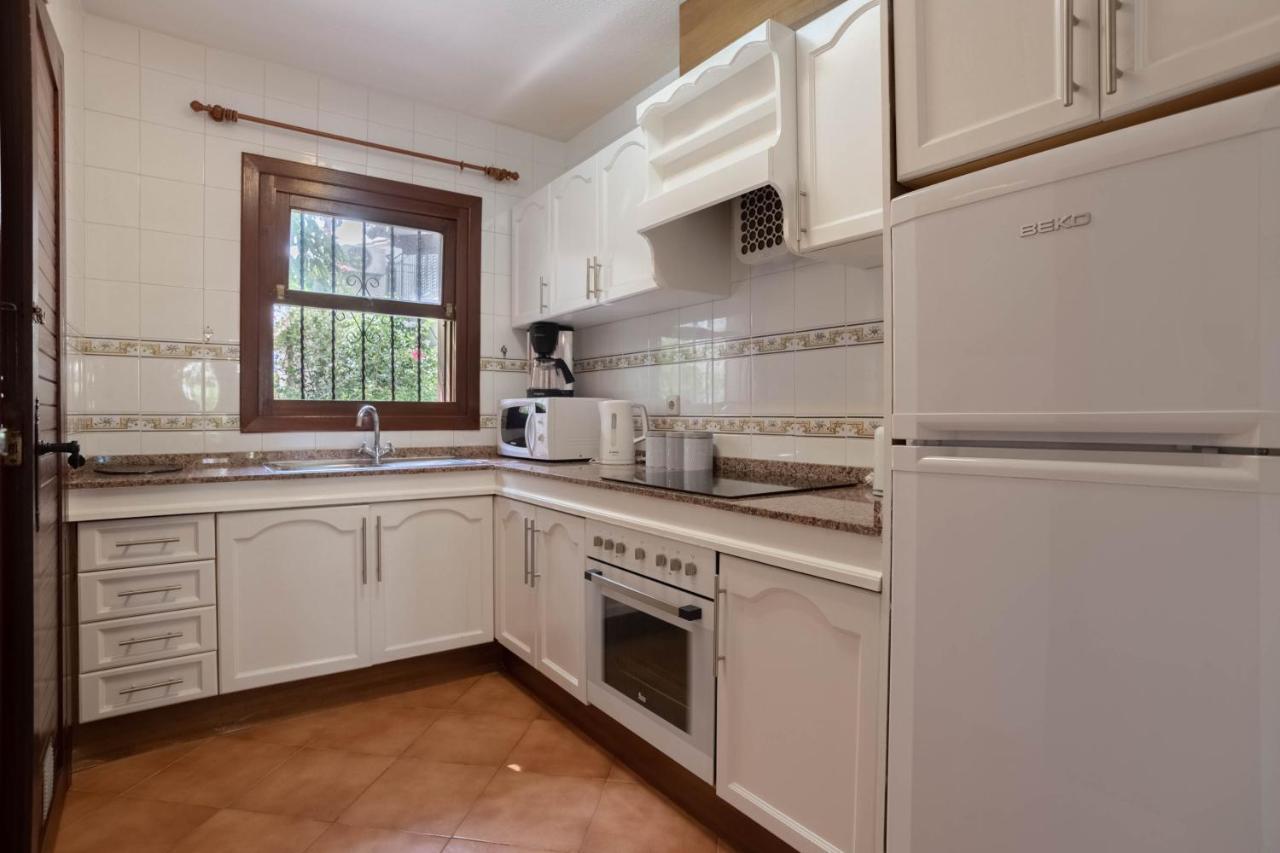 Casa Billarose - Lovely House Overlooking Pool & Walking Distance To The Beach And Restaurants Cabo Roig Exteriér fotografie