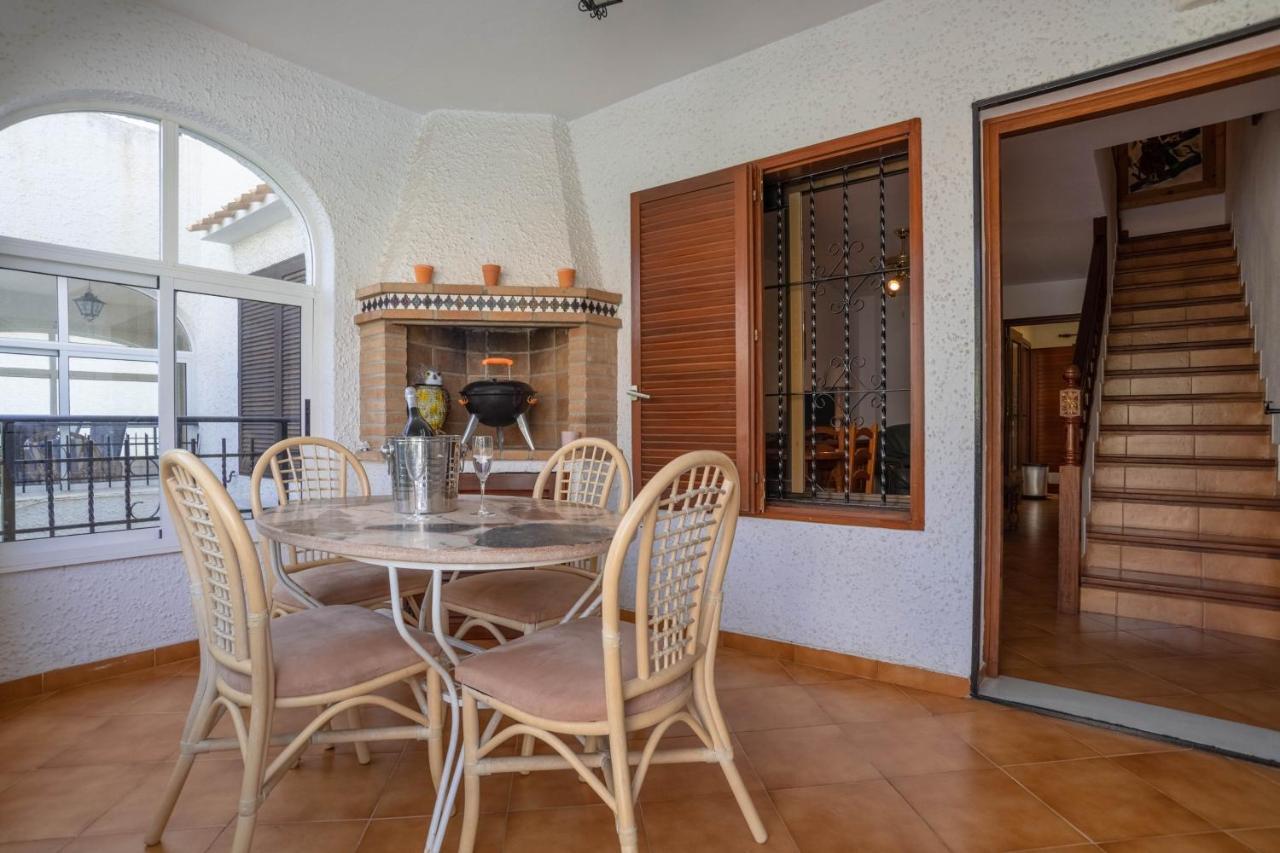 Casa Billarose - Lovely House Overlooking Pool & Walking Distance To The Beach And Restaurants Cabo Roig Exteriér fotografie